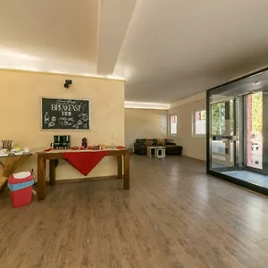 Guest house Red Lion, Mestre
